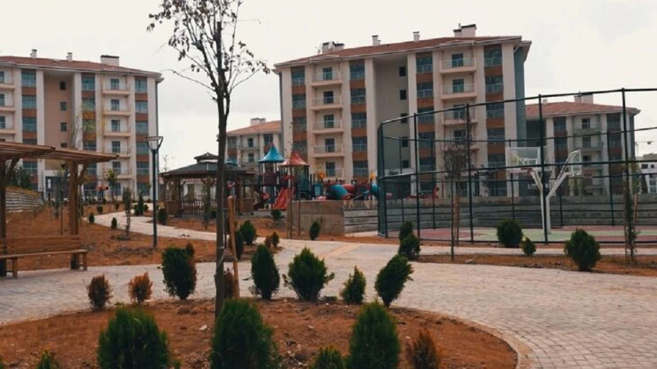 TOKİ 23 Şubat - 1 Mart kura programı! TOKİ yeni kura takvimi açıklandı