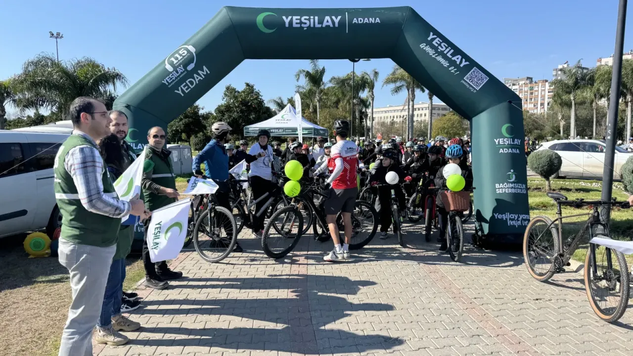 Adana’da Yeşilay Haftası’nda pedallar sağlık için döndü
