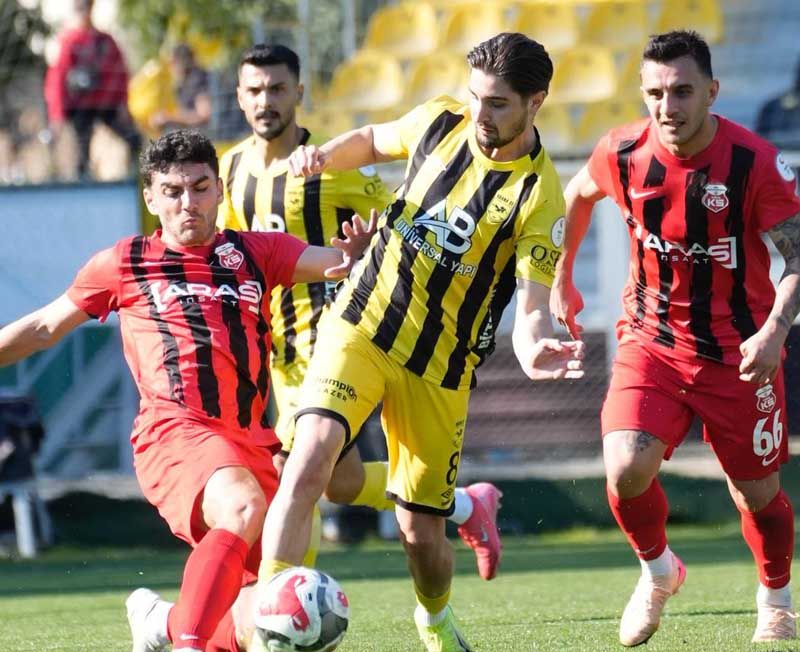 Adana 01 FK uzatmada bulduğu golle 1 puanı kurtardı