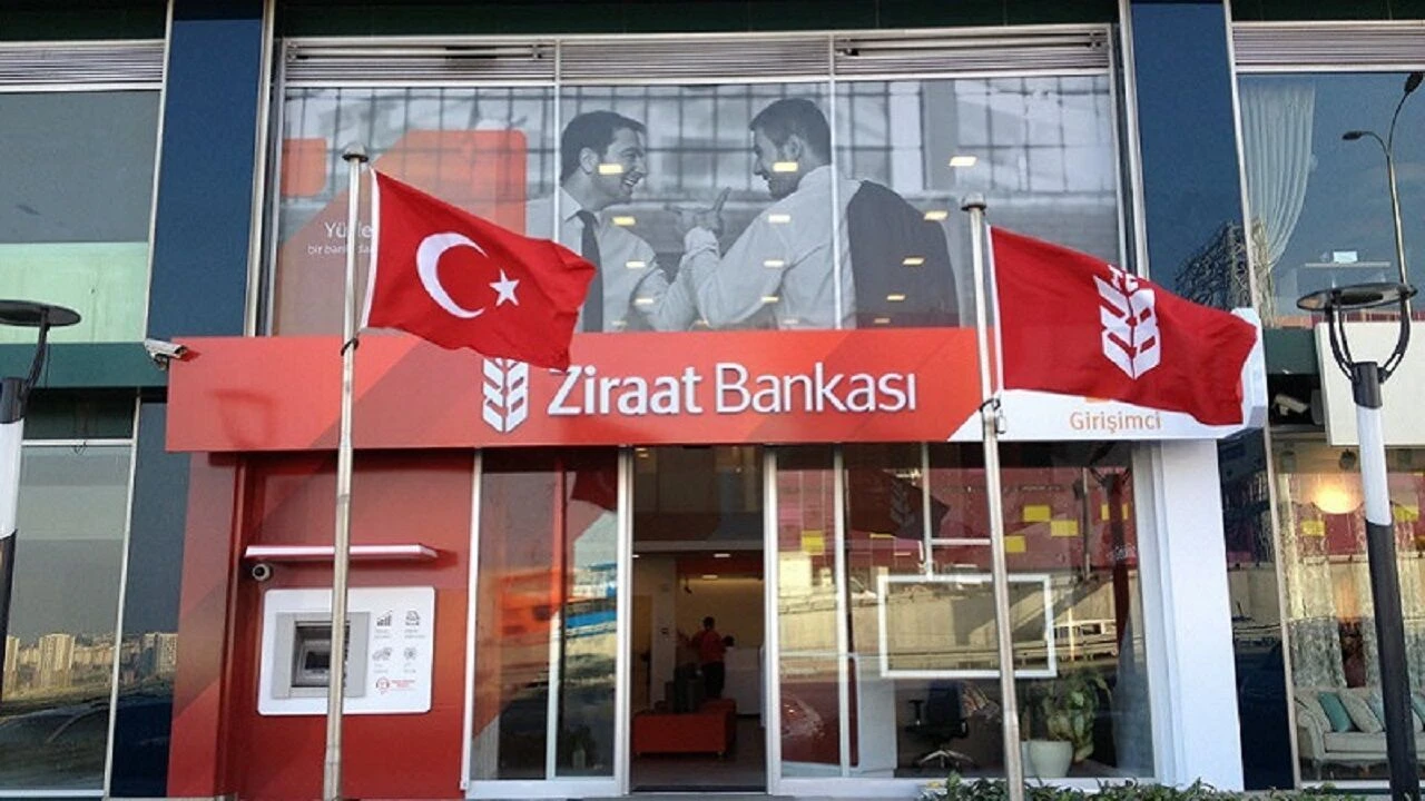 Bankalarda hafta sonu mesaisi dönemi: Cumartesi günü kapılar açılıyor mu?