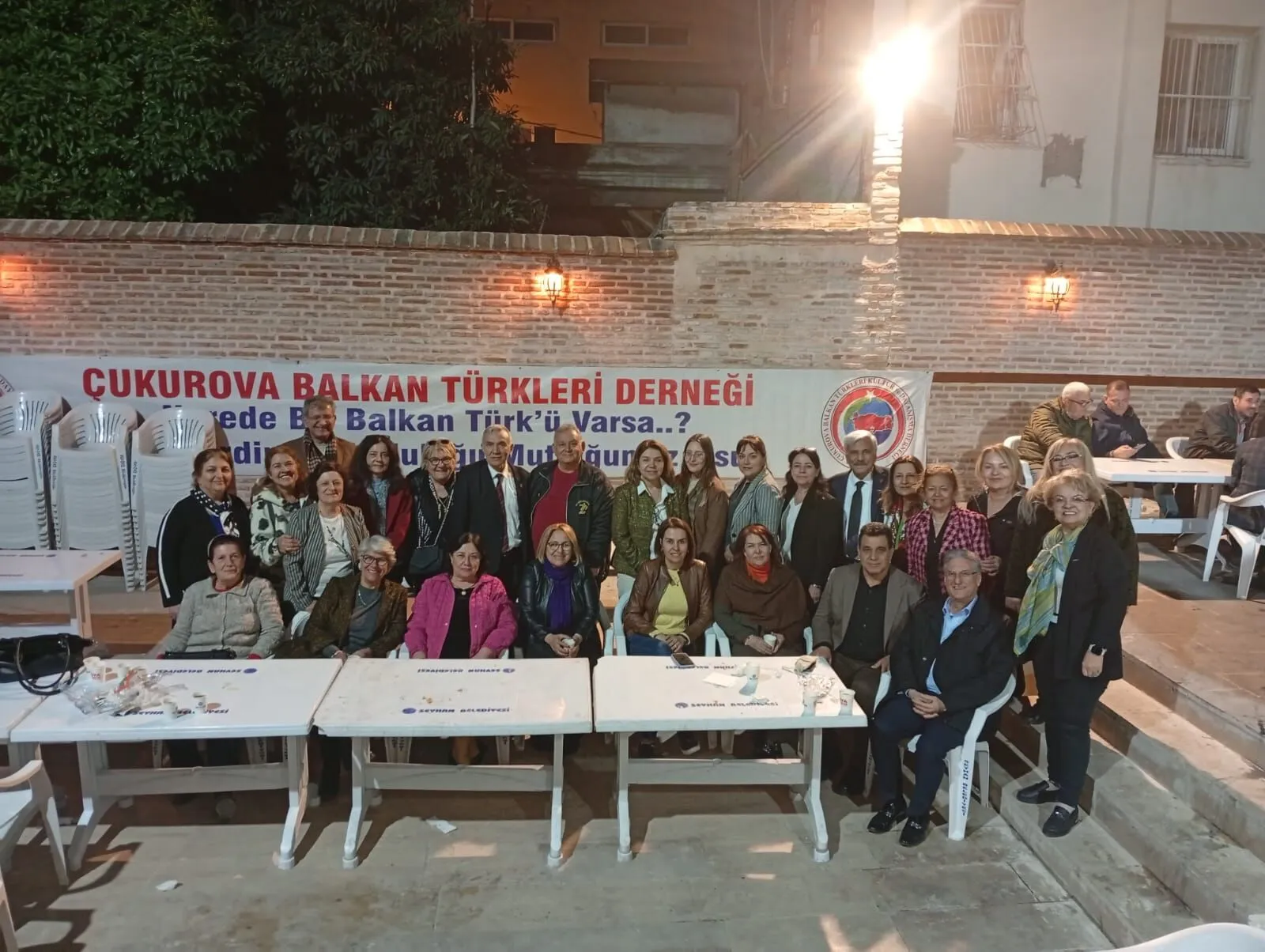 Çukurova Balkan Türkleri Derneği iftar sofrasında buluştu