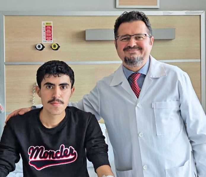 Adana’da 18 yaşındaki hasta ameliyatsız yöntemle sağlığına kavuştu