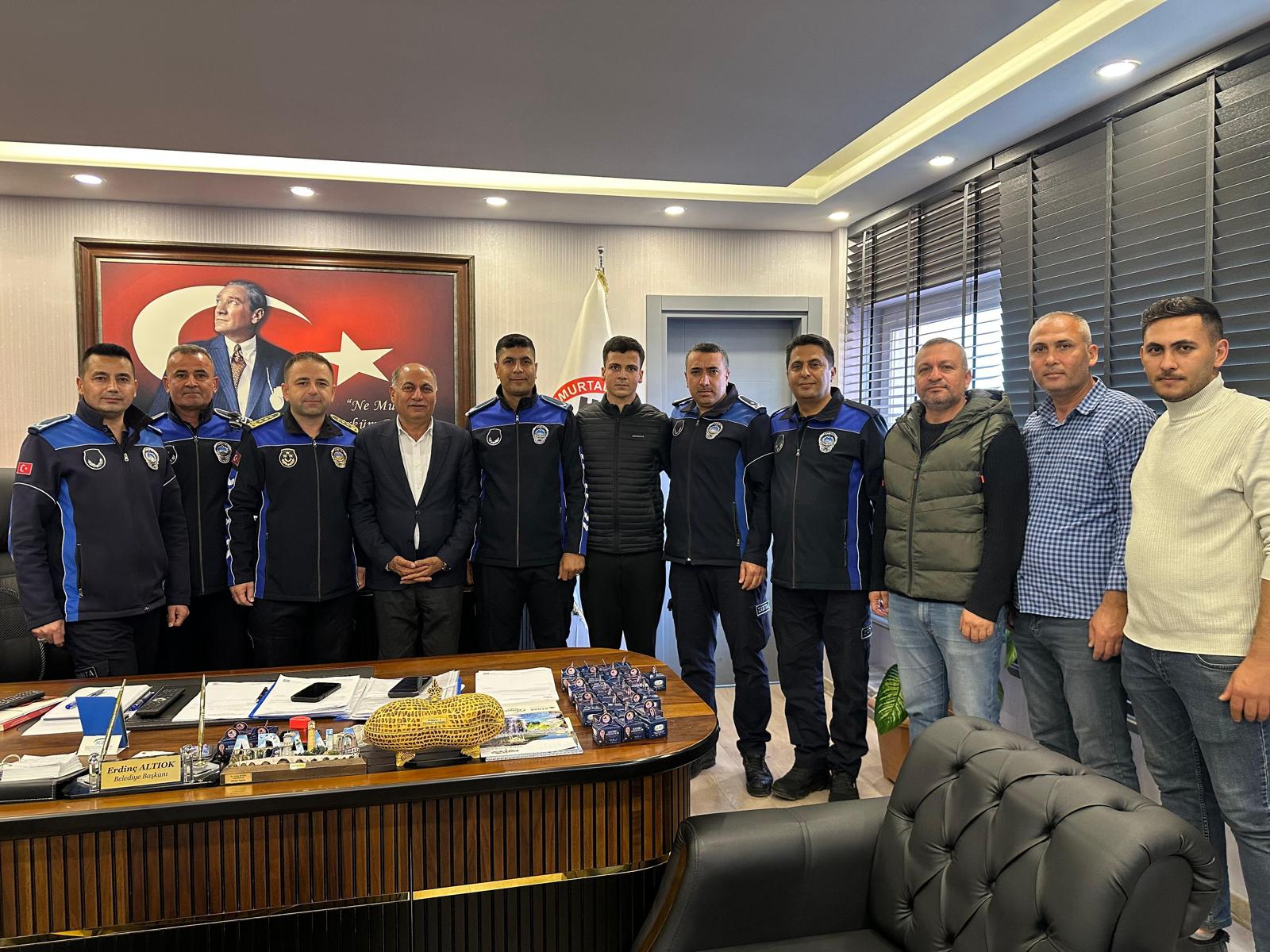 Yumurtalık Belediyesi’nde bayramlaşma buluşması