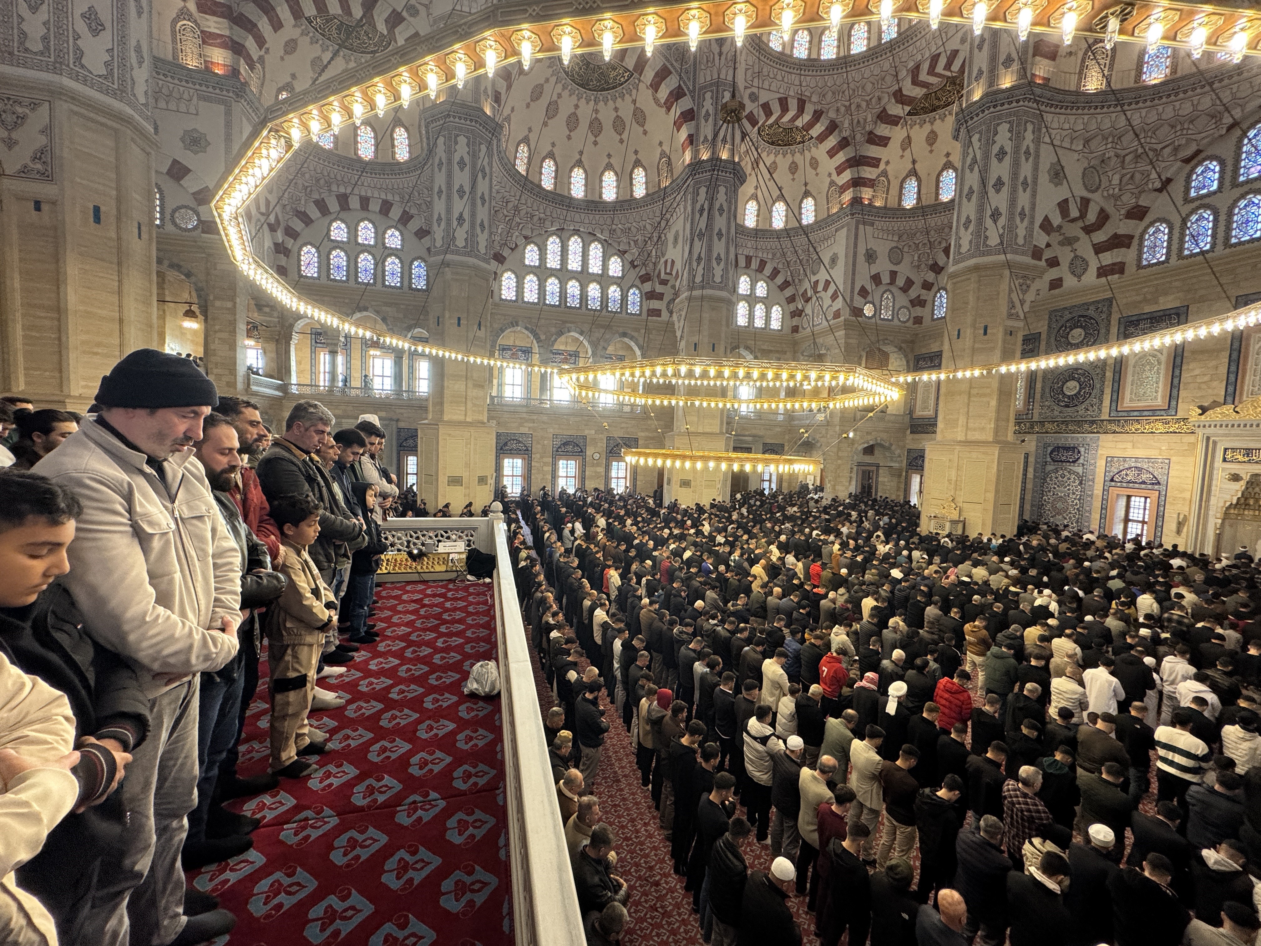 Adana'da bayram namazı kılındı