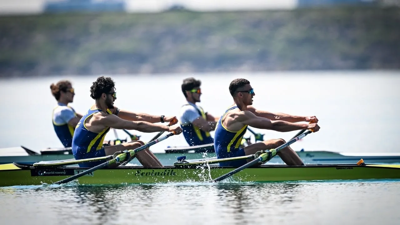 Seyhan Baraj Gölü’nde kürek heyecanı başladı