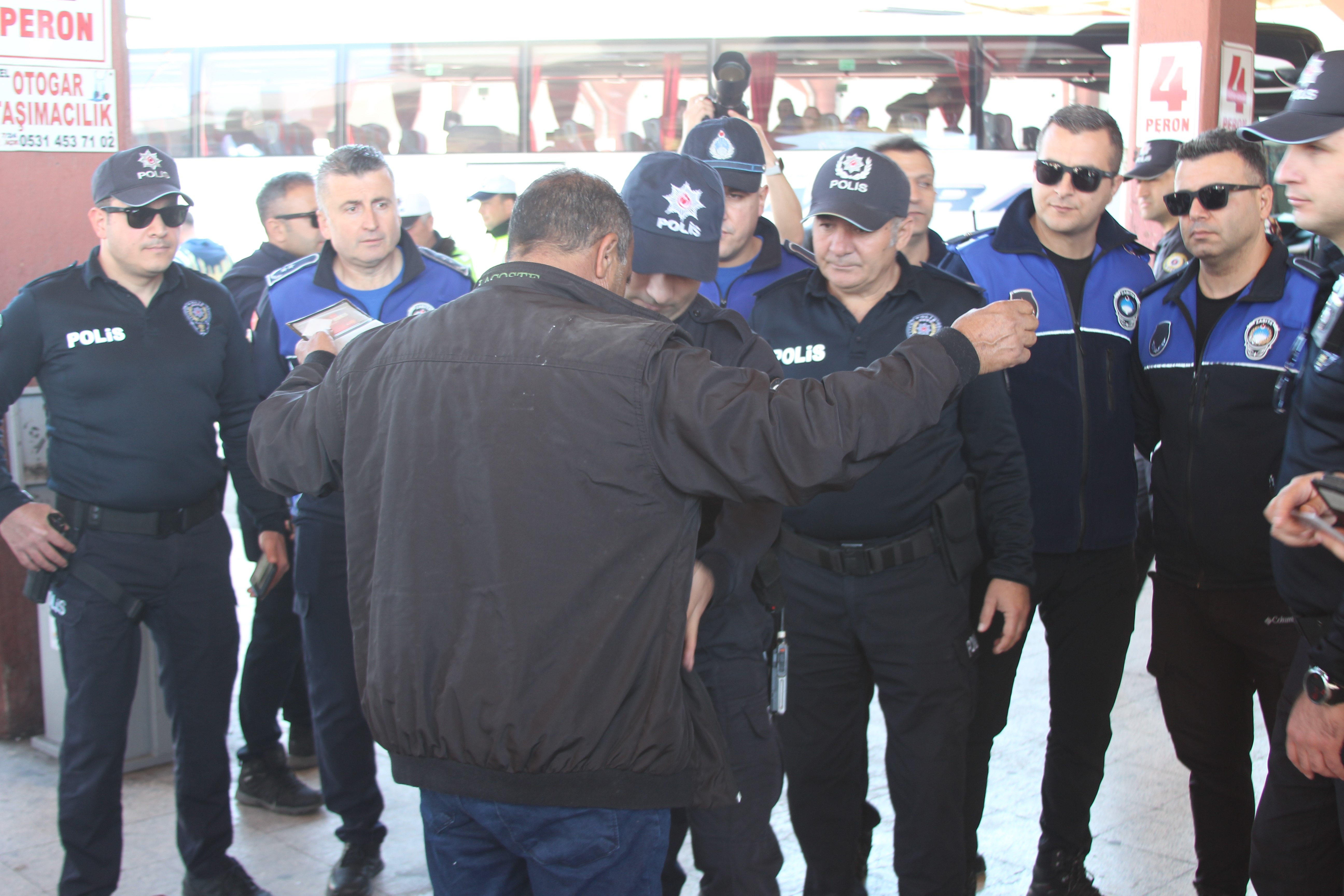 Otogarda kapsamlı denetim: "28 yıldır ilk kez bu kadar rahatız"