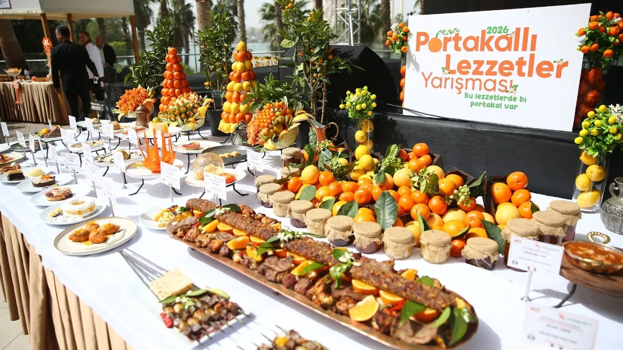 Portakallı lezzetler yarışmasında şefler hünerlerini sergiledi