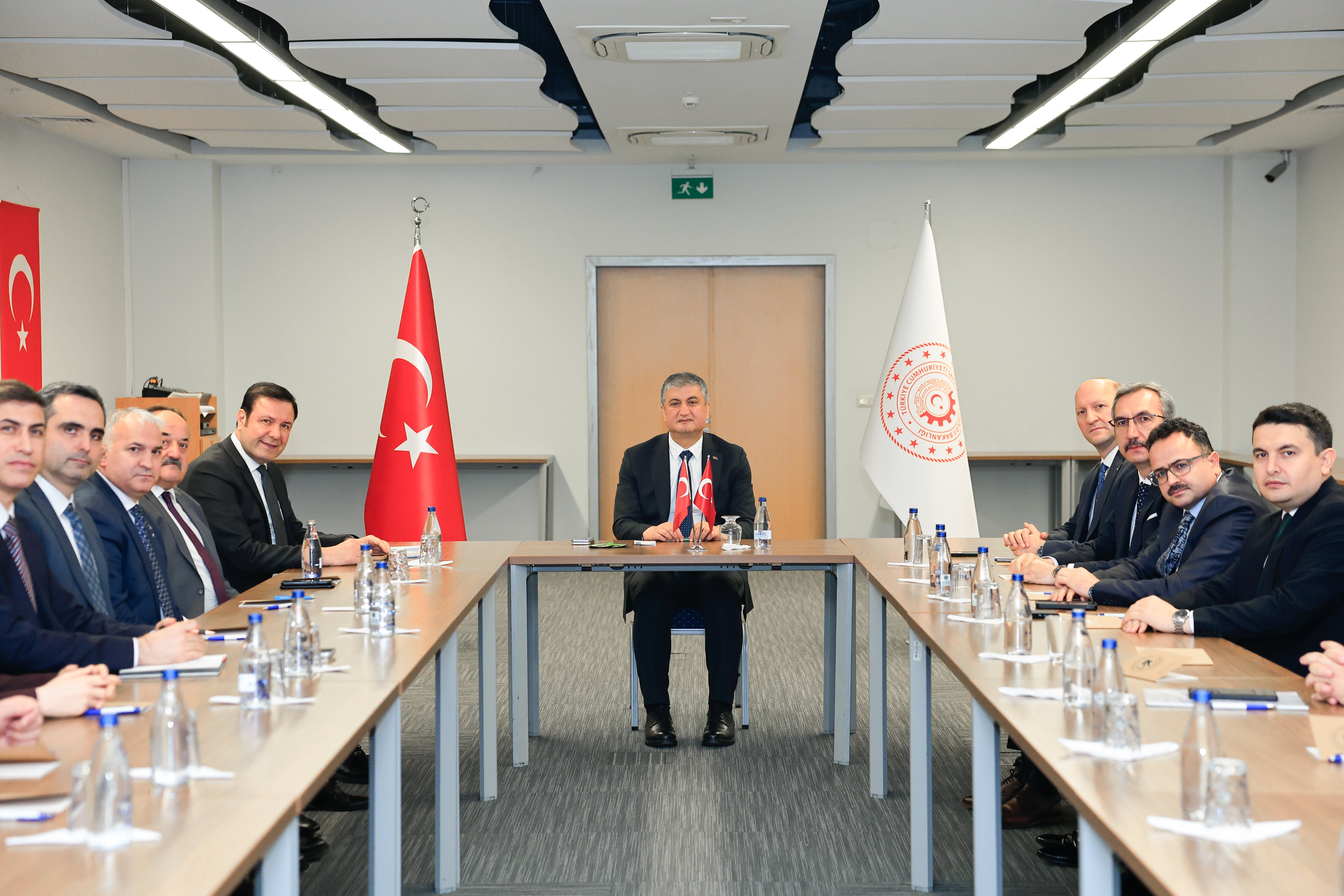 Vali Yavuz başkanlığında kritik toplantı: Adana’nın projeleri masaya yatırıldı