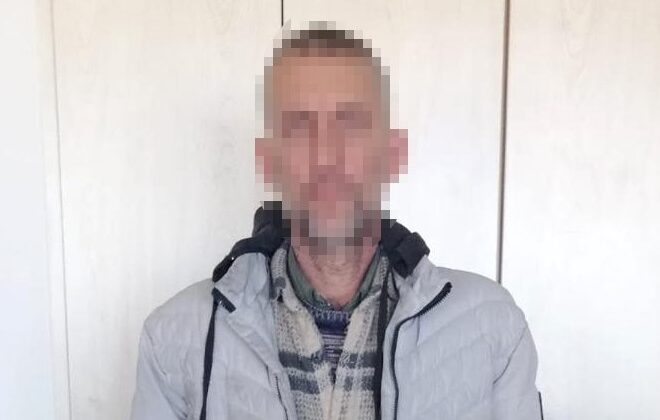 Pes dedirten dolandırıcılık: Topladığı ürünleri seyyar tezgahta sattı