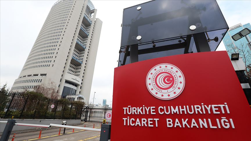 Karataş’ta yetişen kapya biberin Diyarbakır yolculuğu, Ticaret Bakanlığı’nı açıklama yapmaya mecbur bıraktı
