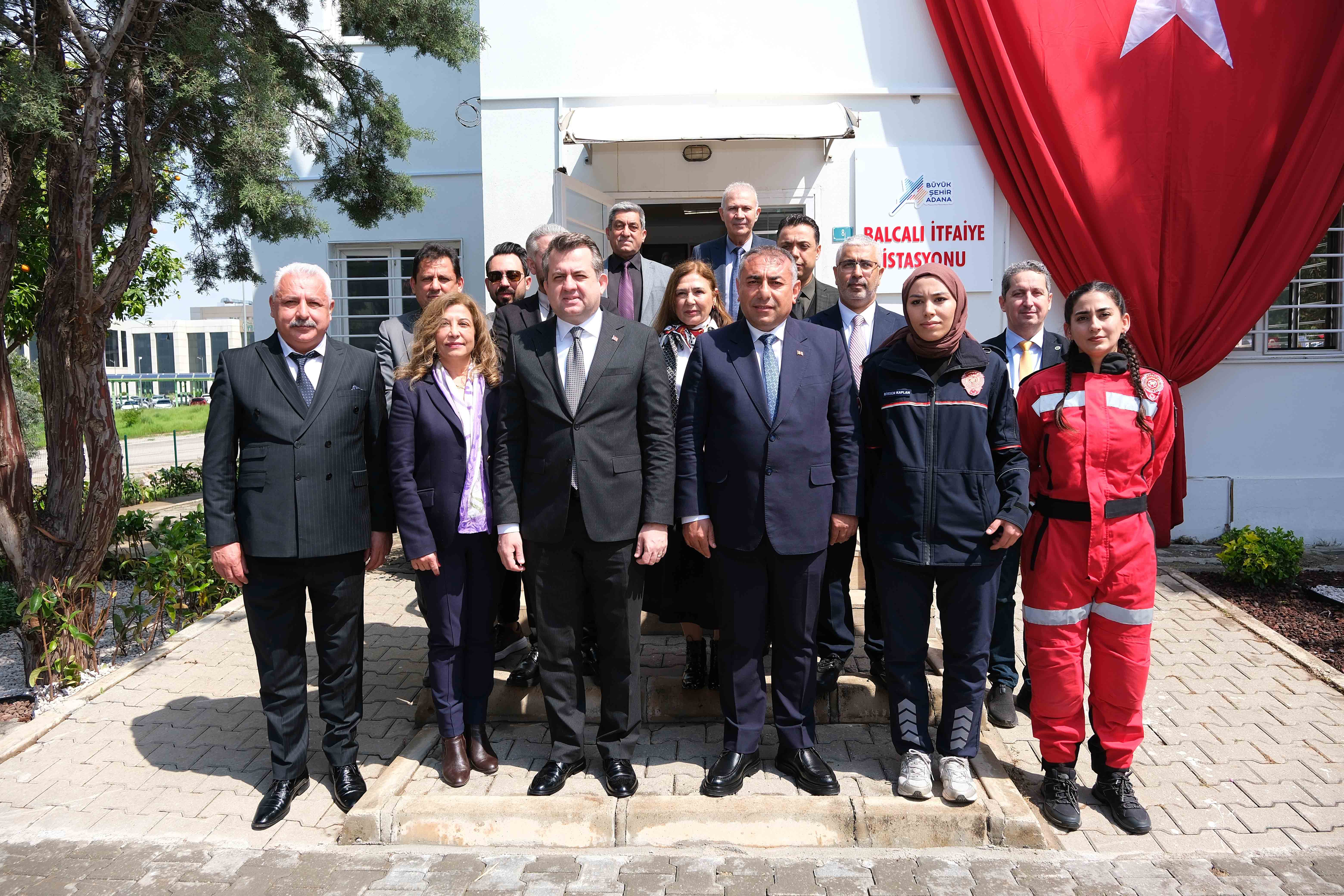 Büyükşehir'den ÇÜ'ye İtfaiye İstasyonu