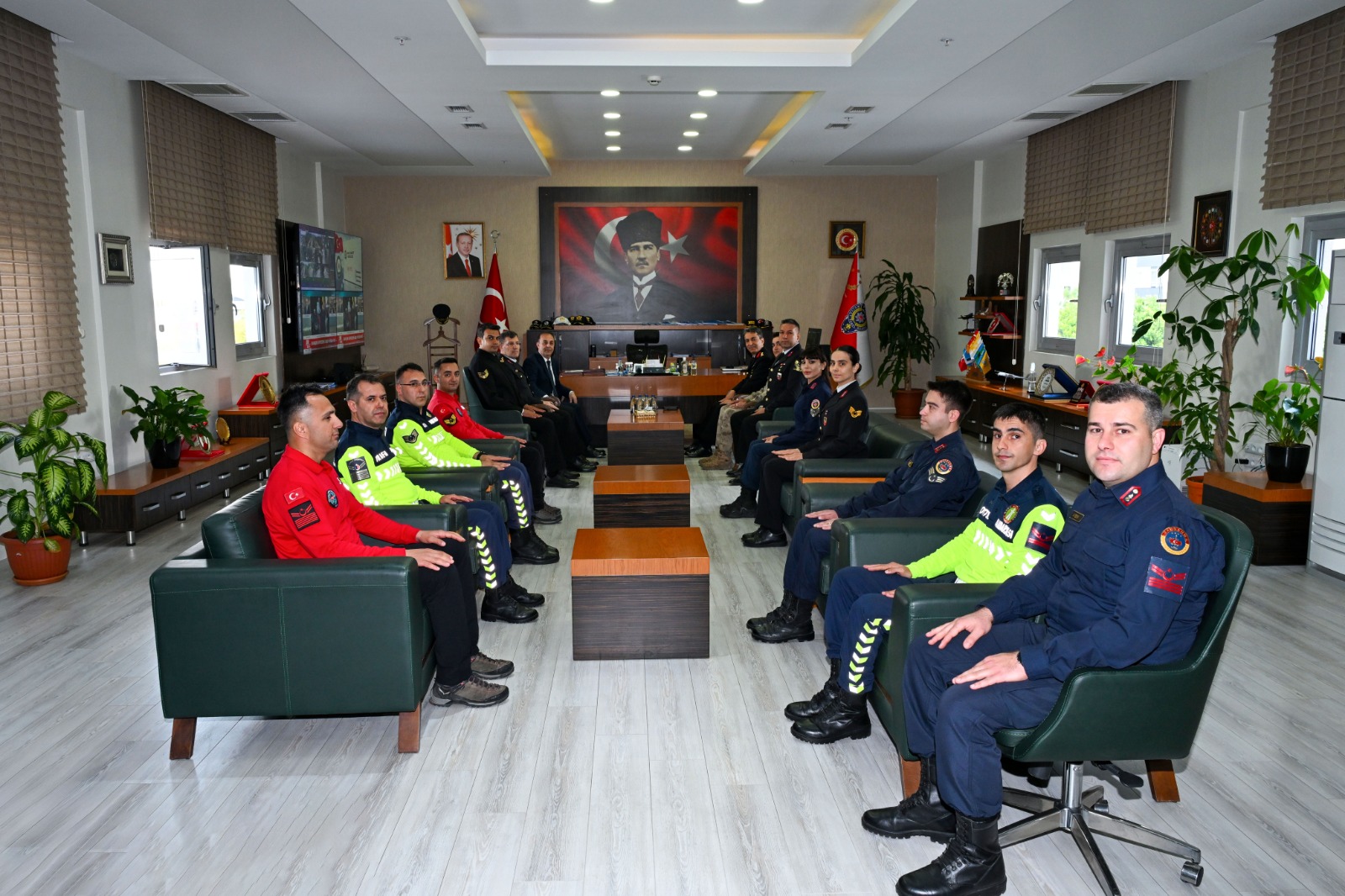 Adana’da Polis Haftası’nda anlamlı buluşma