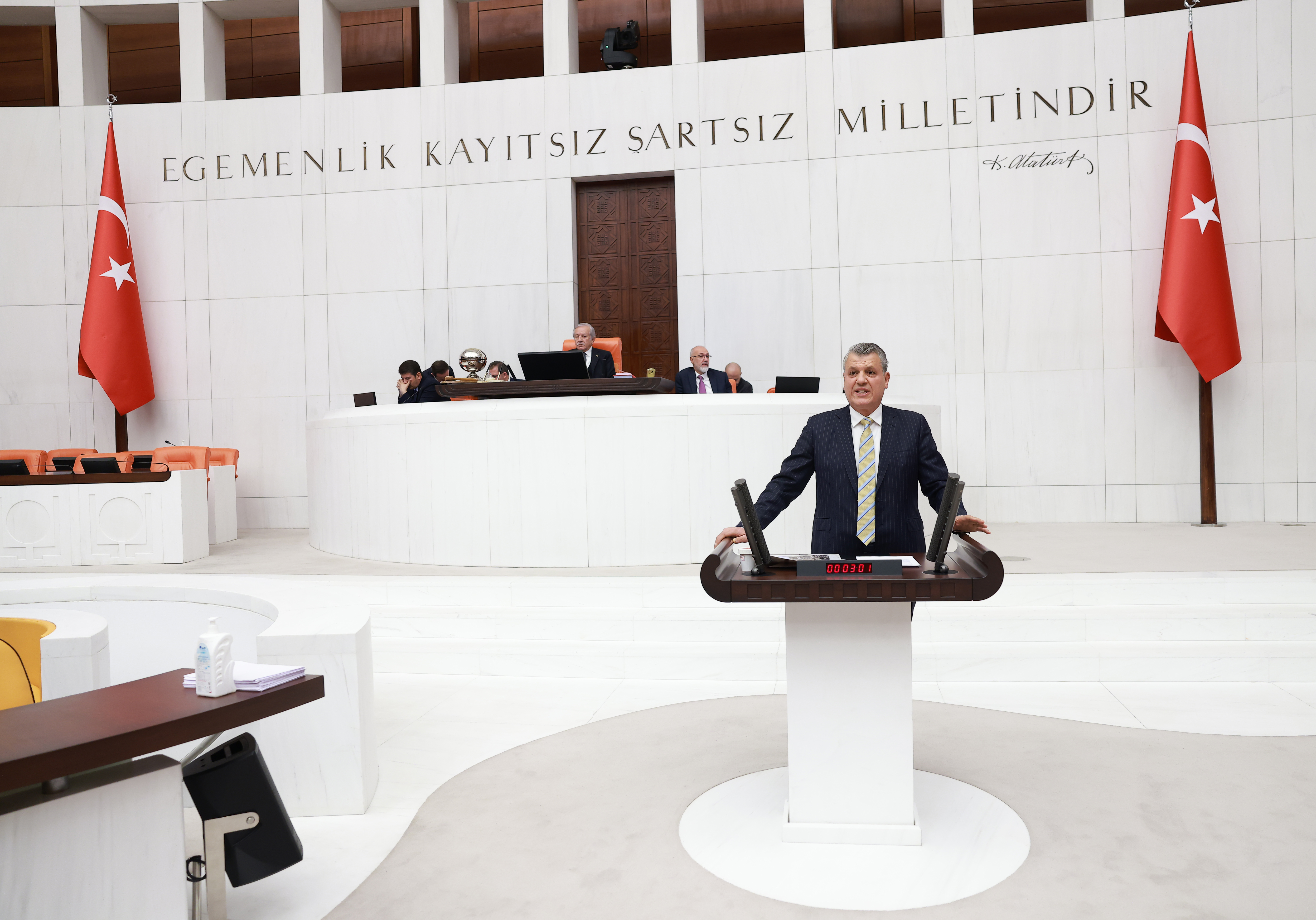 Ayhan Barut, eğitimde fırsat eşitliği için meclis araştırması istedi