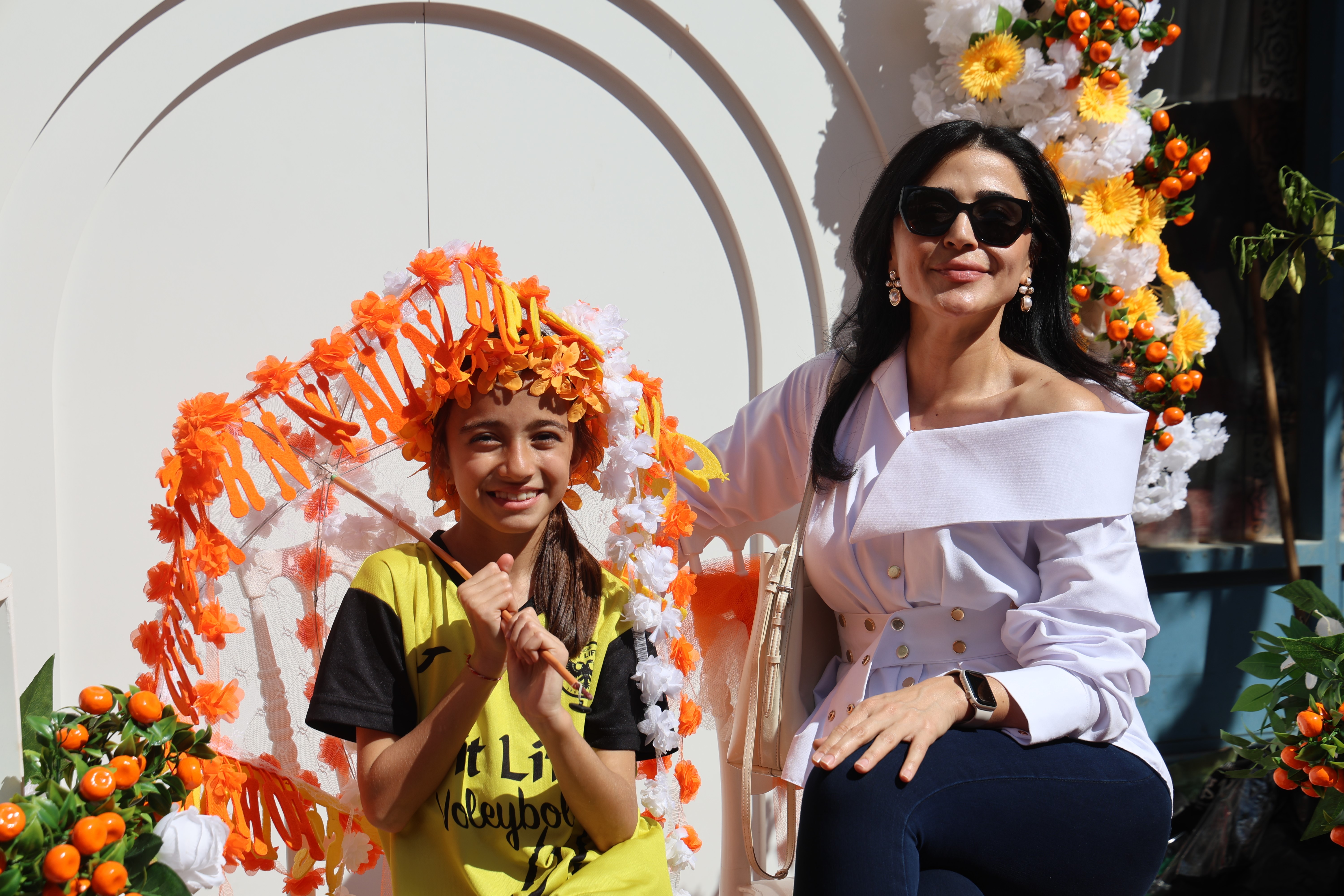 Kozan Portakal Çiçeği Festivali renkli görüntülere başladı