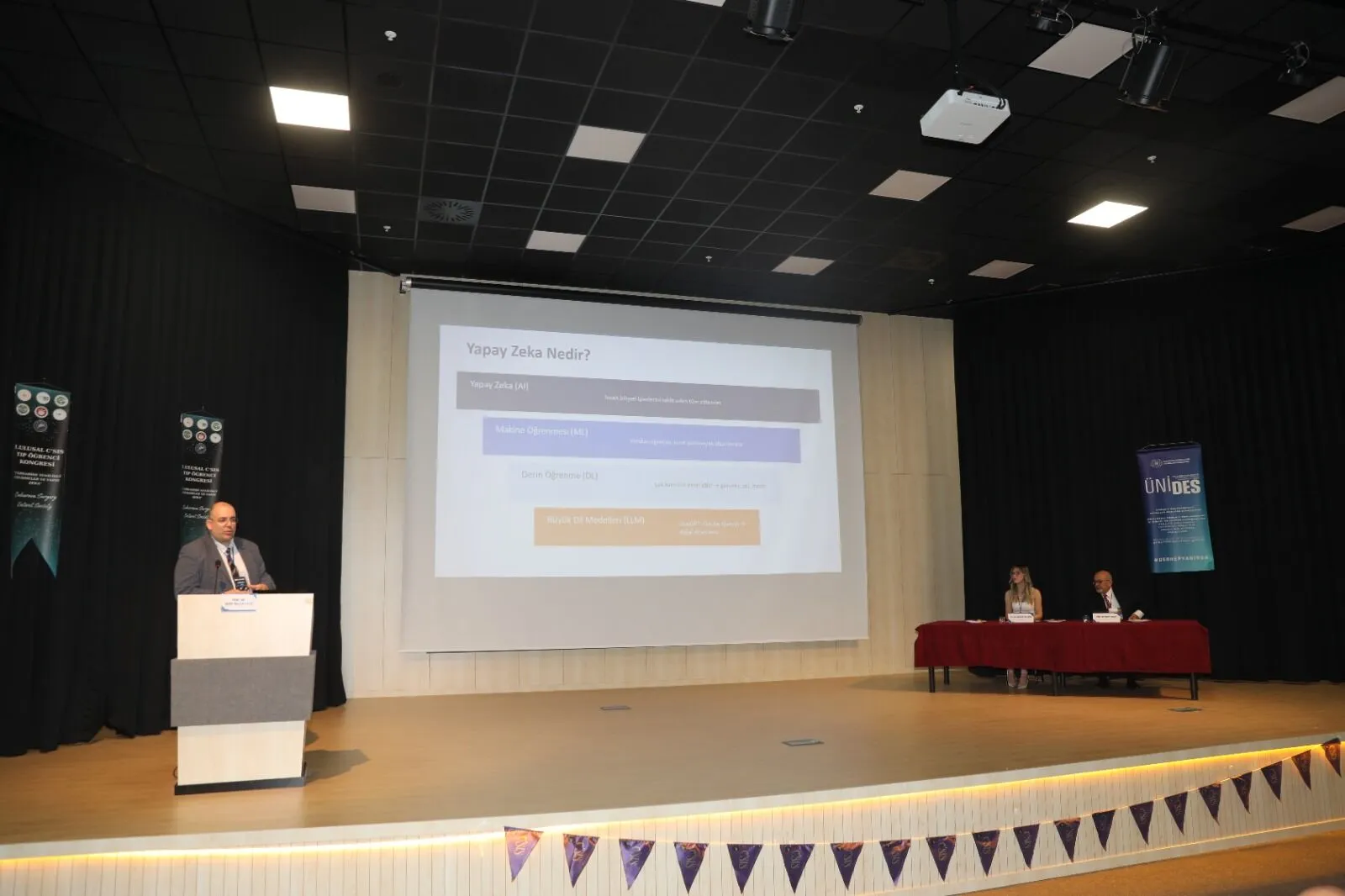 Çukurova Üniversitesi’nde cerrahi ve yapay zekâ kongresi başladı