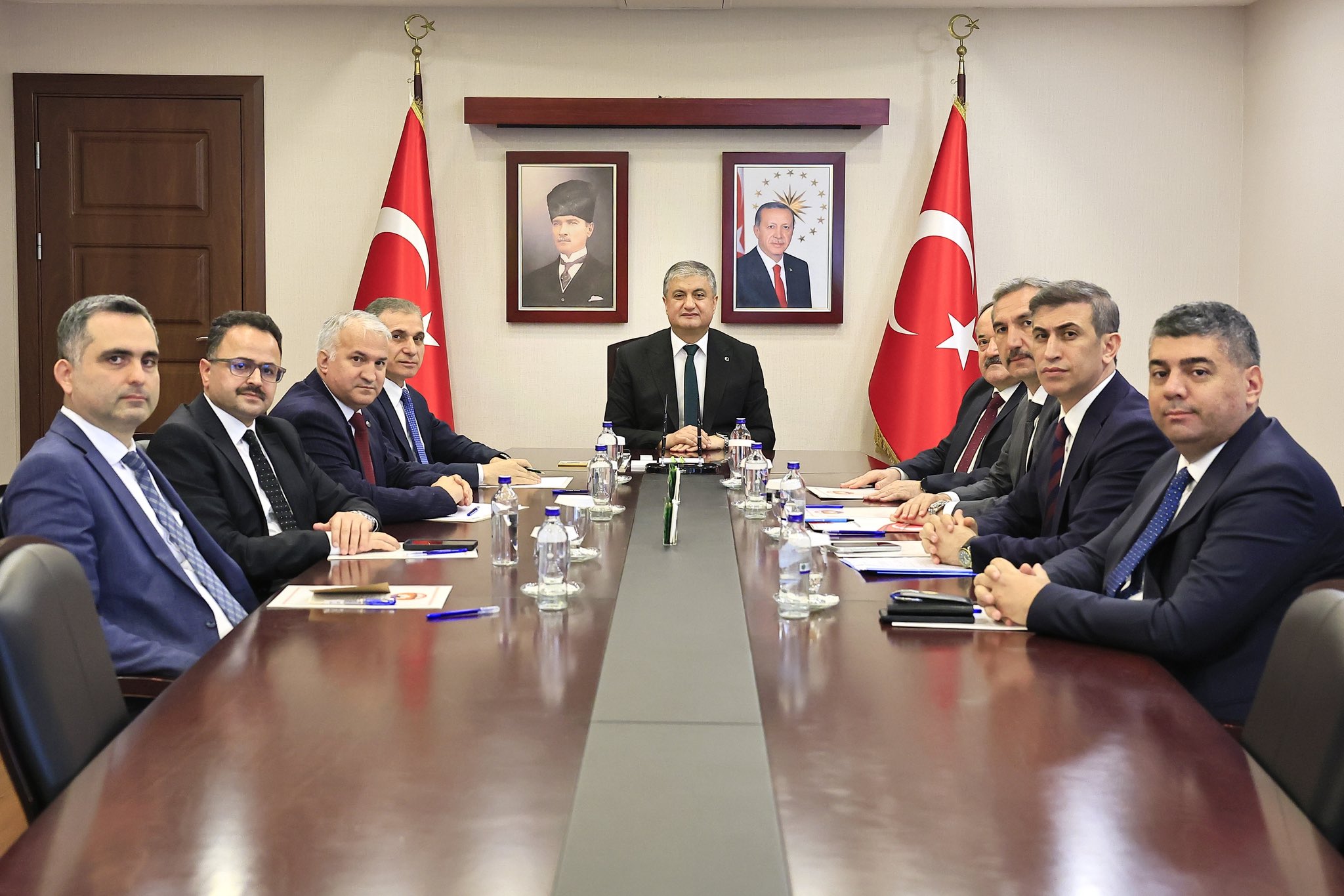 Vali Yavuz kaymakamlarla koordinasyon toplantısı yaptı