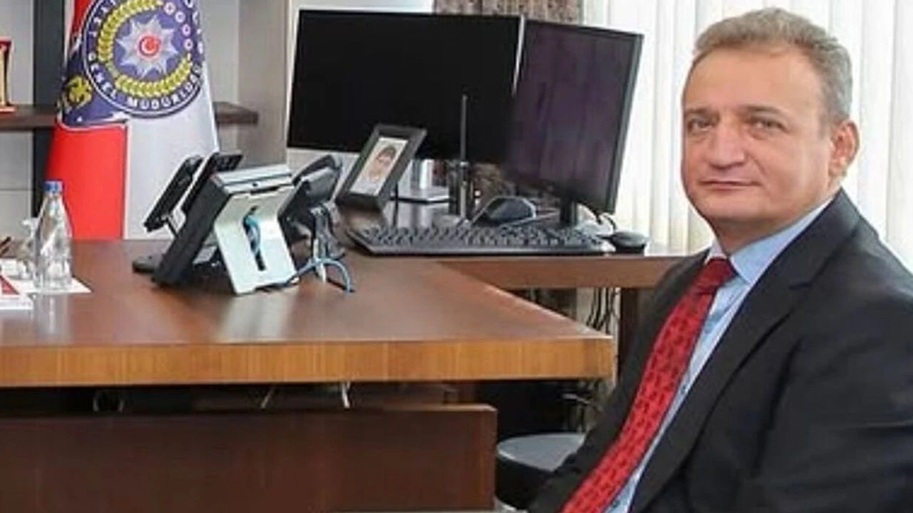 Baba Mersinli, 1996 yılında uluslararası dolandırıcılık davasında yargılanmış