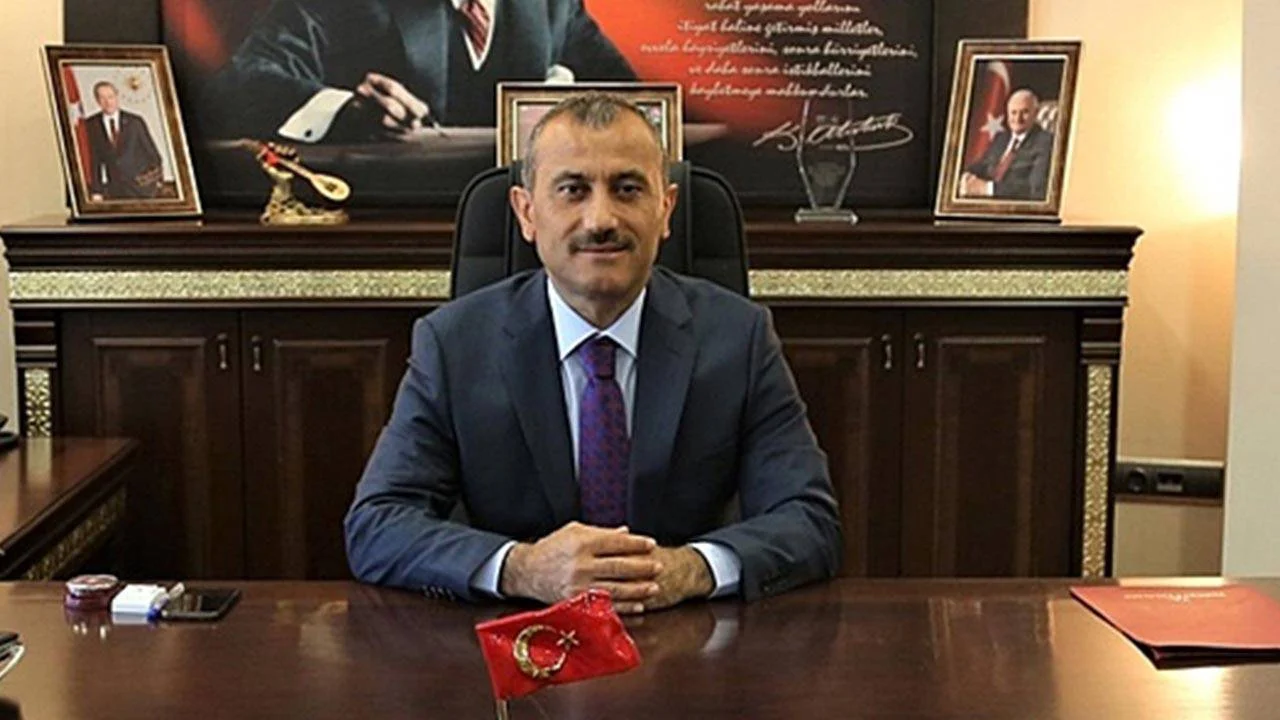 Adanalı eski vali Tuncay Sonel hakkında gözaltı kararı verildi