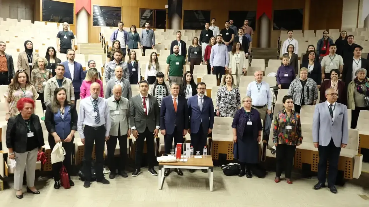 39. Ulusal Dilbilim Kurultayı Adana’da başladı