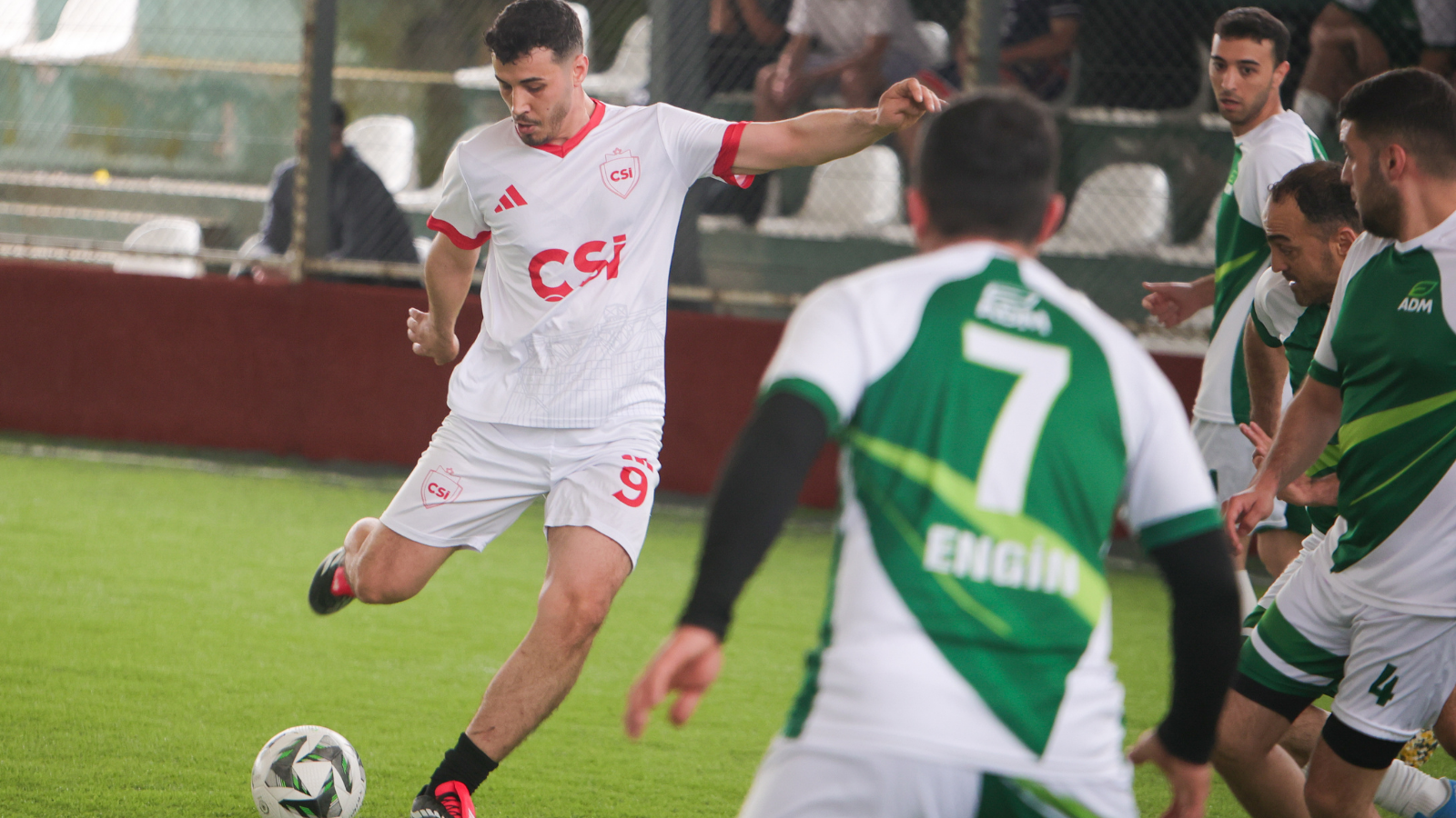 AOSB Turnuvasında 4. Hafta: Güç Dengeleri Değişiyor