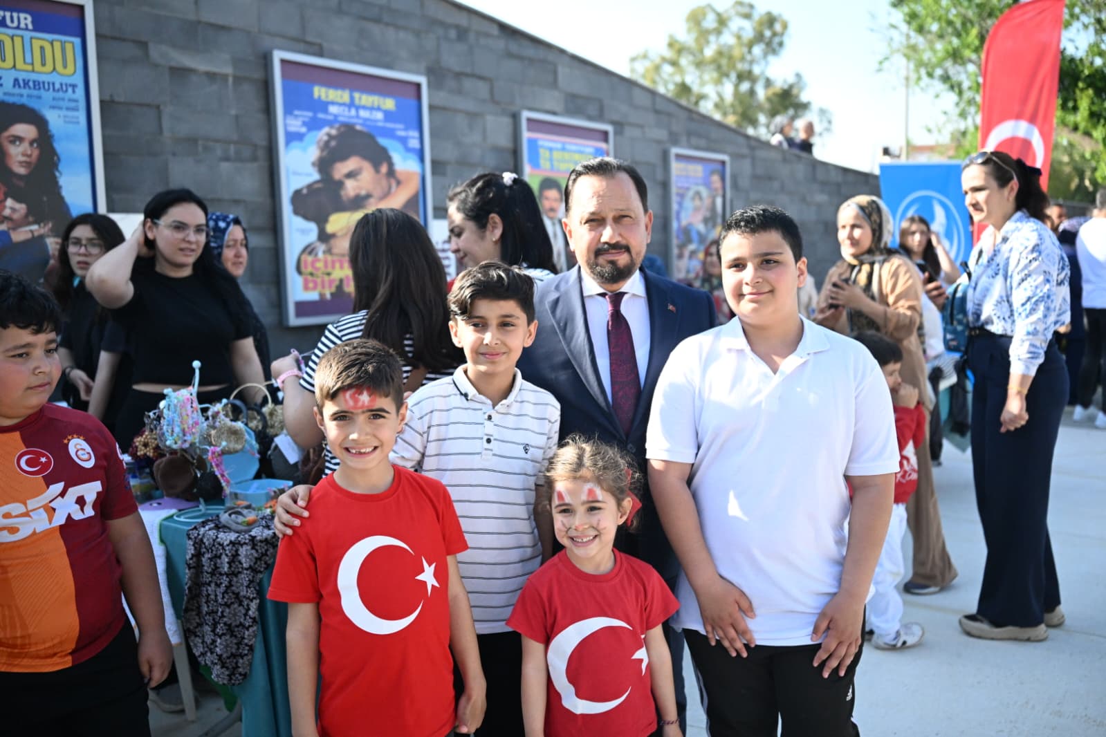 Sarıçam'da 23 Nisan coşkuyla kutlandı