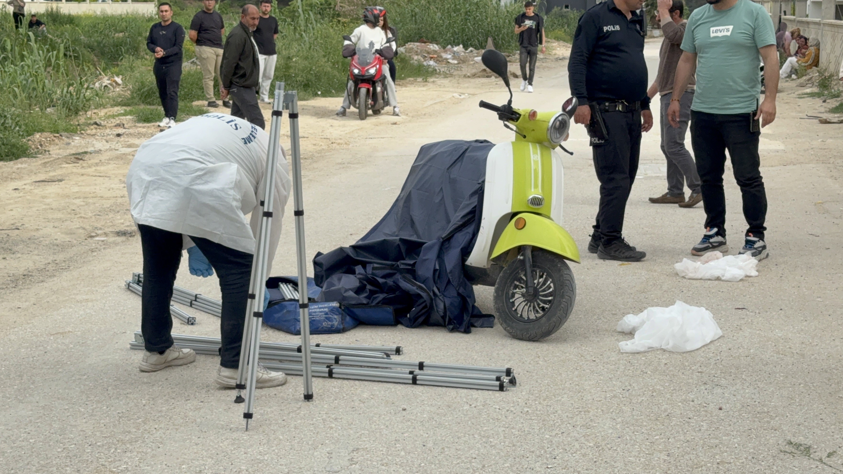 Adana’da motosiklette infaz