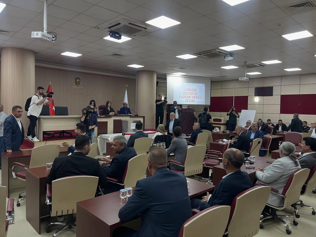 CHP Yüreğir’de fire vermedi! Başkanvekili seçimini CHP’li aday kazandı! İşte ayrıntılar...