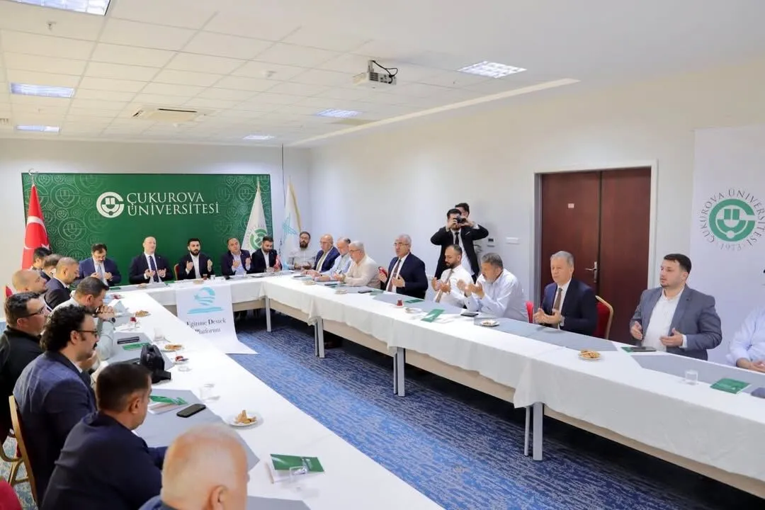 Adana’da eğitim için güç birliği toplantısı