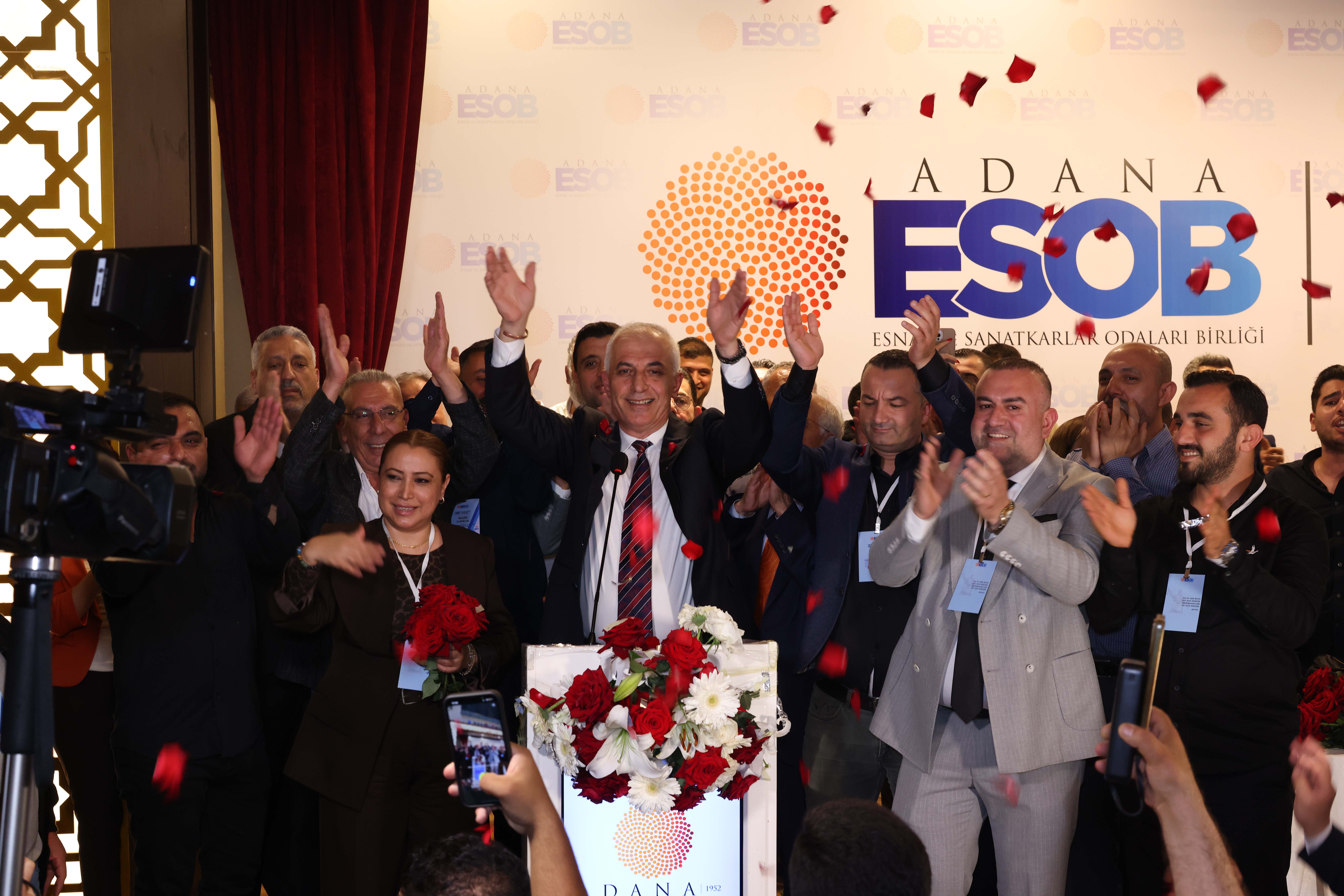 Başkan Niyazi Göger'in üçüncü dönem zaferi