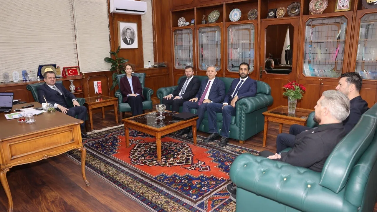 Çukurova Üniversitesi’nde futsal şampiyonası sürüyor