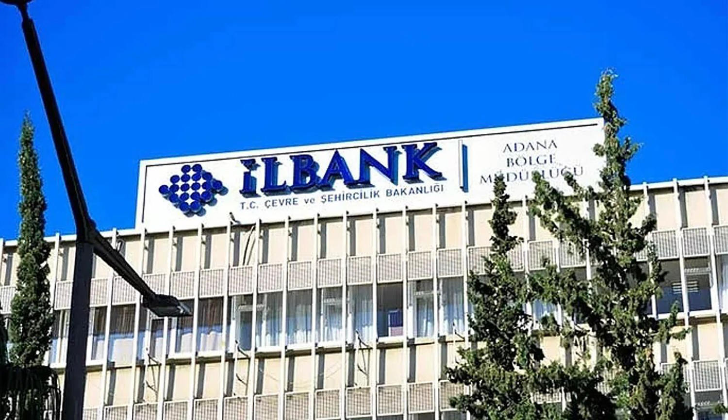 Canan Aksu "Kamusal alanlar ranta açılamaz!"