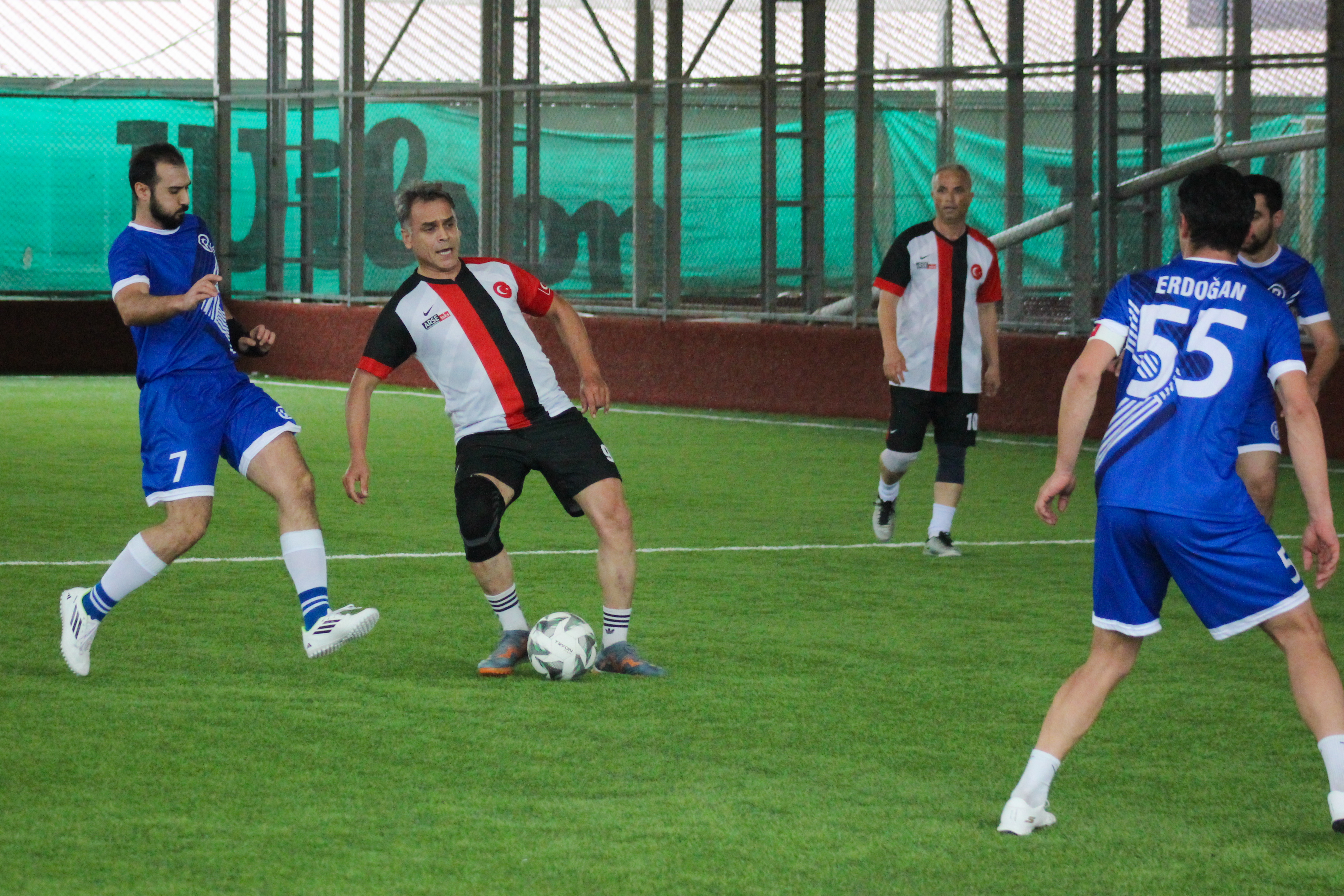 AOSB Futbol Turnuvası'nda Çeyrek Finalistler belli oldu