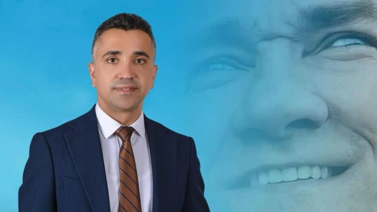 Yüreğir Belediye Başkanı Ali Demirçalı’nın suçlamalarına CHP Yüreğir İlçe Başkanı Sabri Sarı cevap verdi.