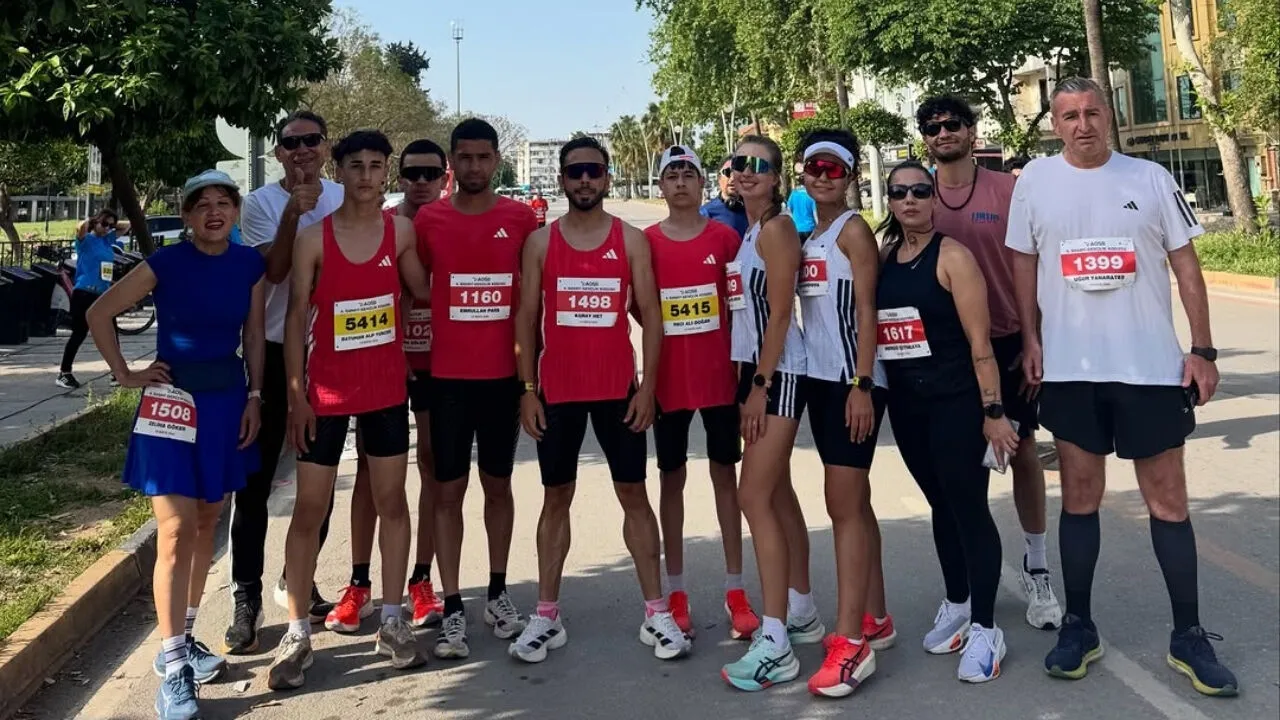 Çukurova Belediyesi sporcularından AOSB koşusunda büyük başarı