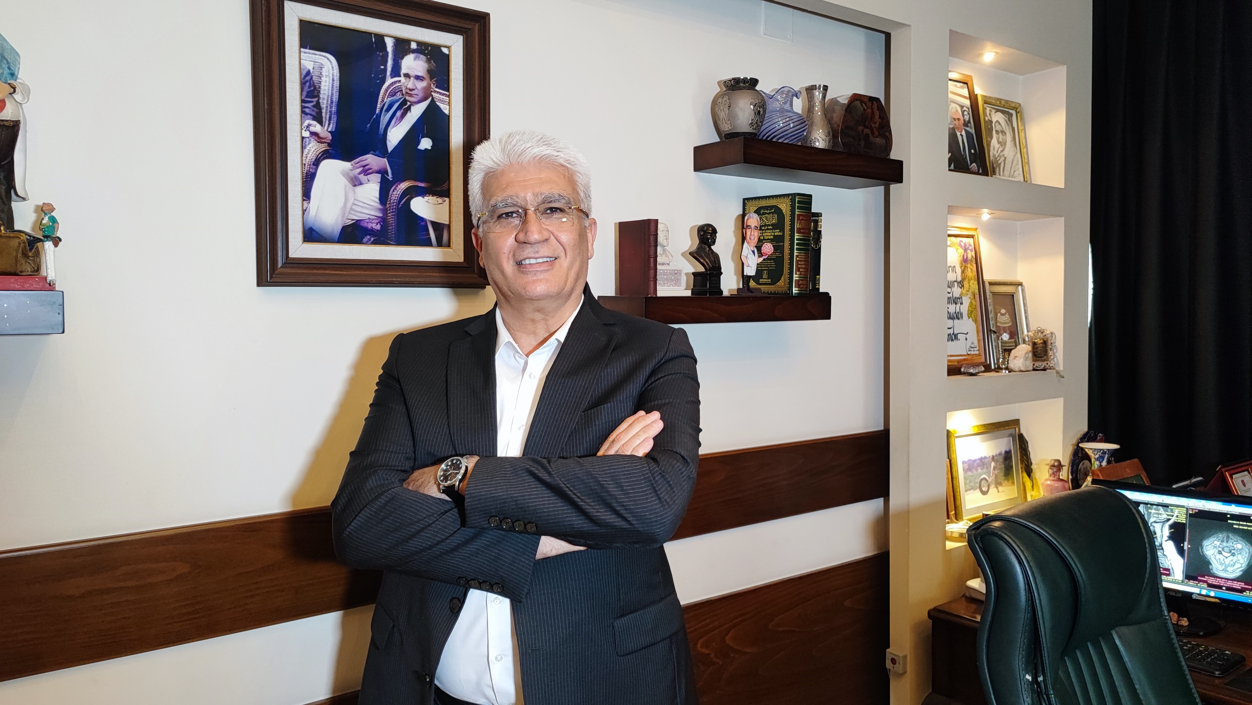 Uzmandan uyarı: "Demans ve alzaymır sadece unutkanlık, altına kaçırma değil cinsel dürtü bozukluğu da yapabilir"