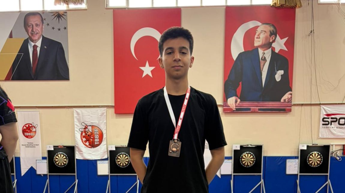 Adanalı sporcu dartta Türkiye’yi temsil edecek
