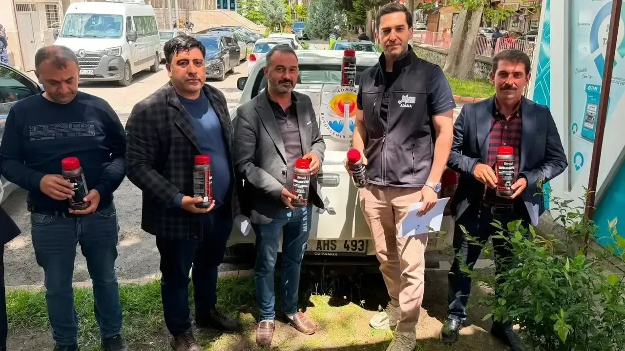 Adana’da üreticilere 12 bin litre elma sirkesi desteği