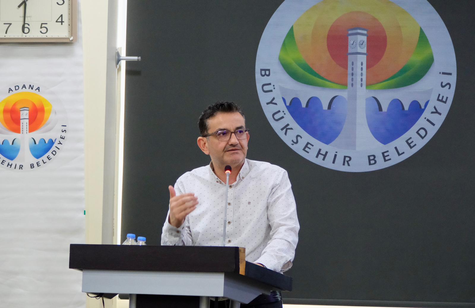 Özgür Altıok: “Adana halkı Zeydan Karalar’ın göreve dönmesini bekliyor”