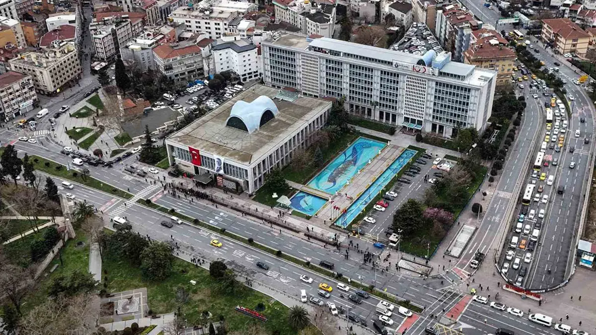 İBB’ye yeni dalga operasyonu! 57 kişi gözaltına alındı! Gözaltı operasyonu içerisinde Adana’da var.