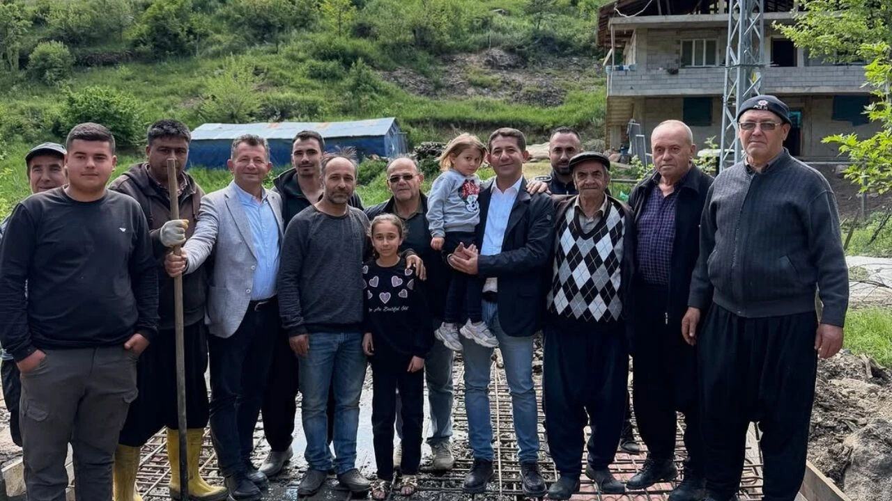 Feke’de selin zarar verdiği köprüler yenileniyor