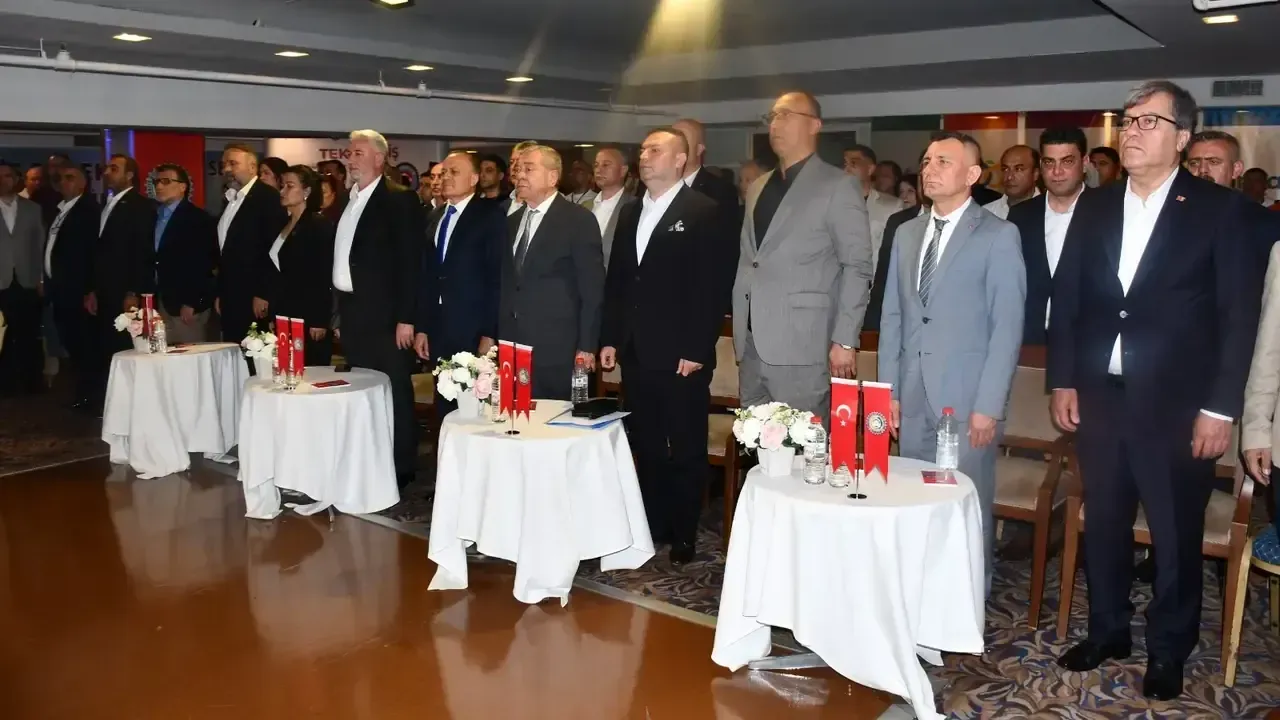Tek Gıda-İş Adana Şubesi’nde Gökmen yeniden başkan seçildi