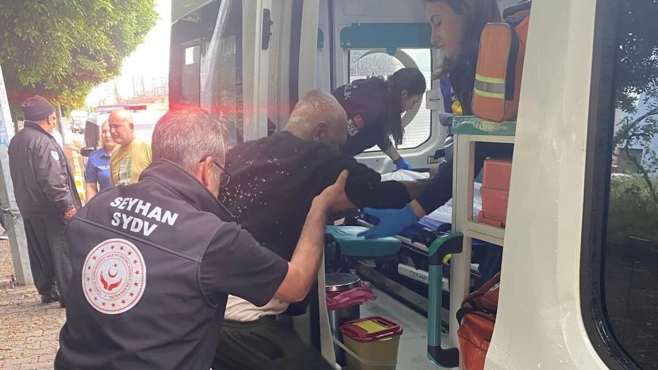 Adana’da sokakta yaşayan 72 yaşındaki adam tedavi altına alındı