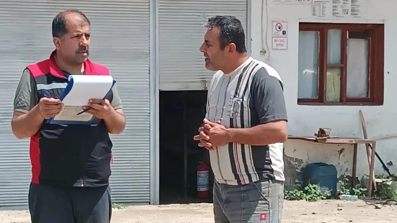 Kozan’da üreticilere biyolojik mücadele eğitimi