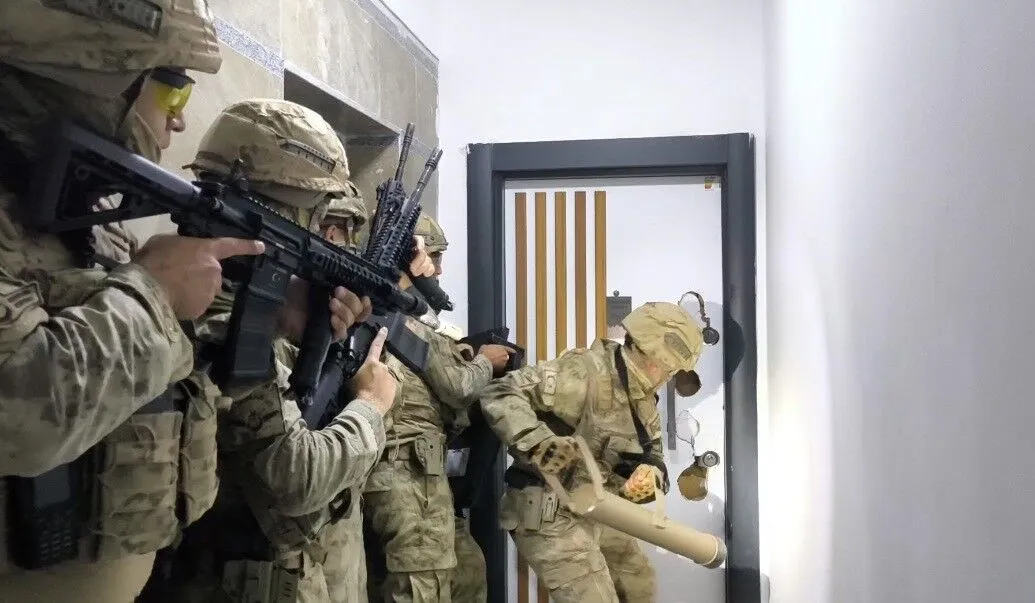 Adana dahil 7 ilde yasa dışı bahis operasyonu: 28 kişi tutuklandı