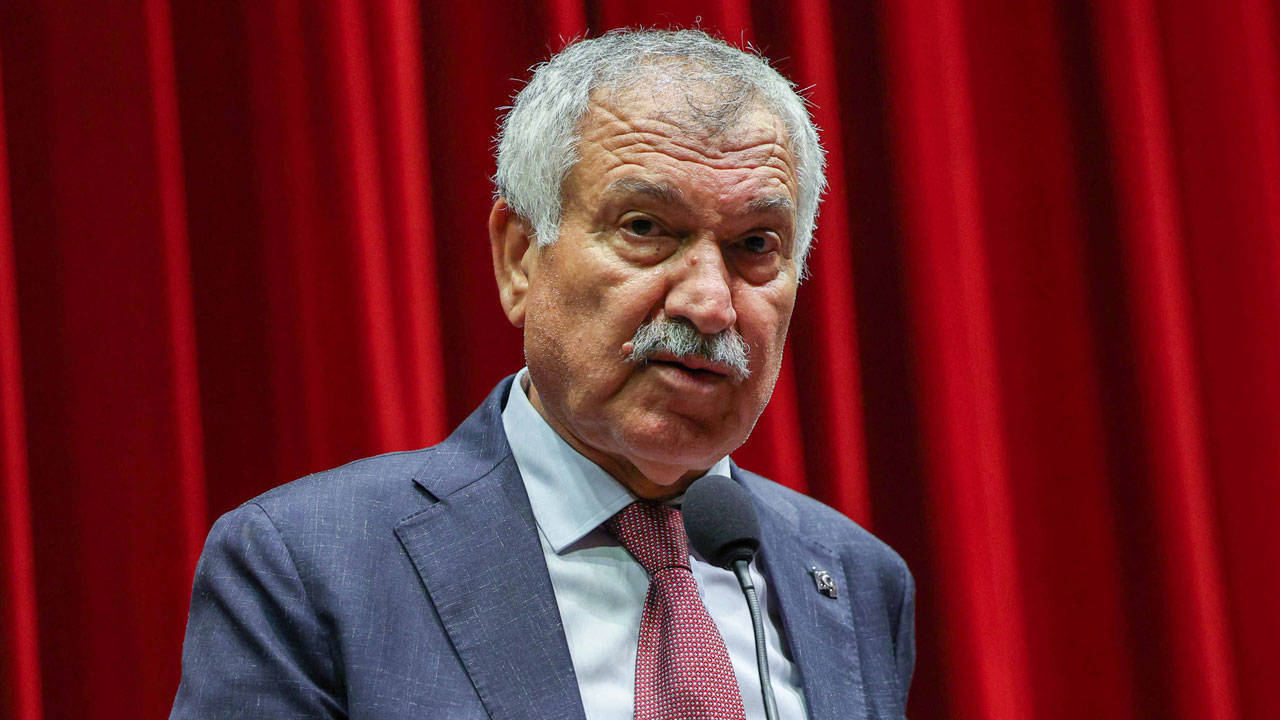 Zeydan Karalar: “Özgür Özel'in çevresinde goygoycular var”