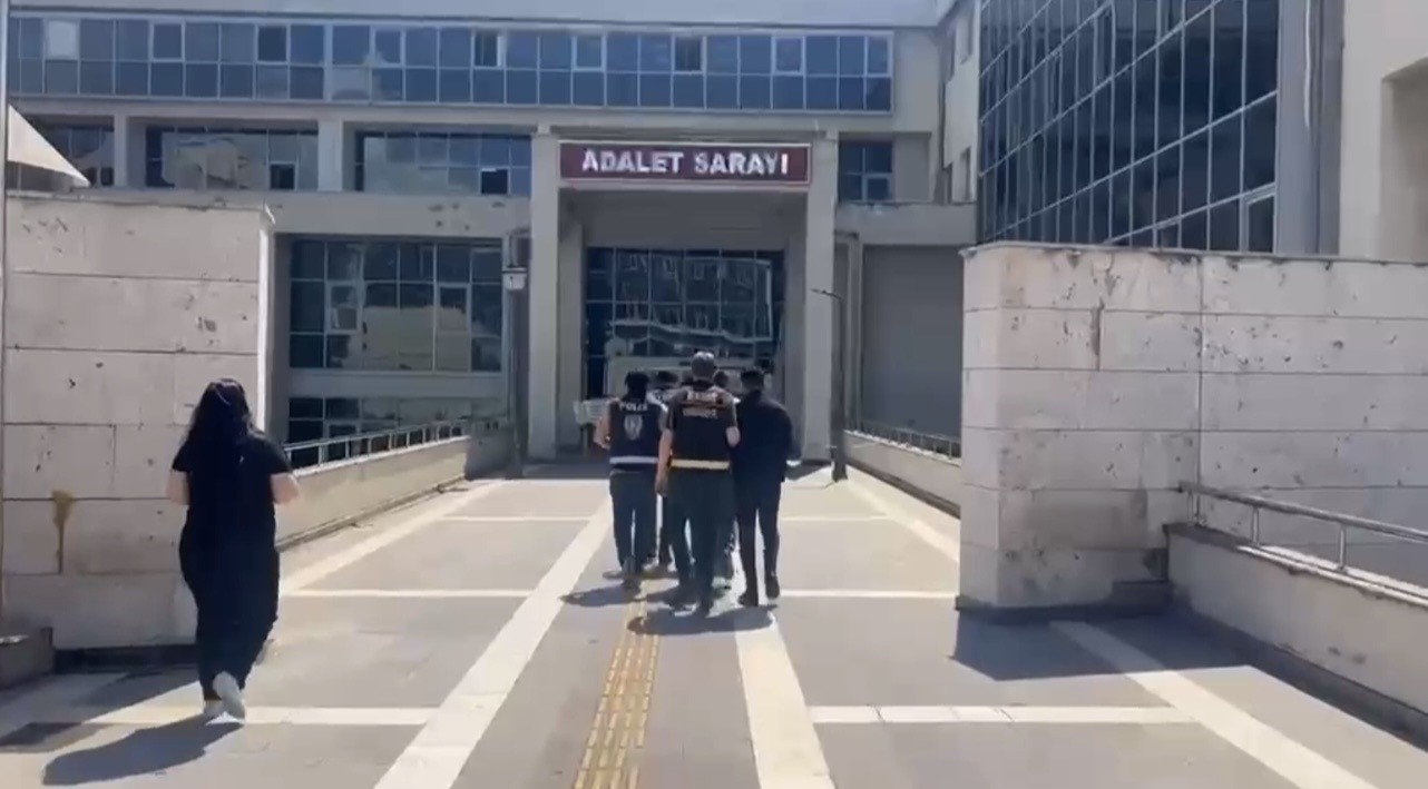 Adana’nın da aralarında olduğu 4 ilde suç örgütü operasyonu: 52 kişi tutuklandı