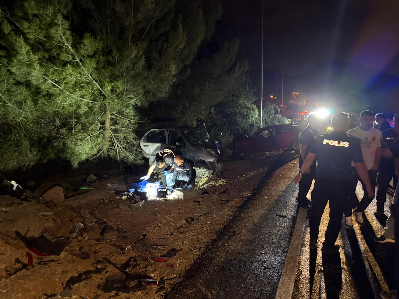Adana'da feci kaza: Karı koca öldü, 4 yaşındaki çocukları yaralandı