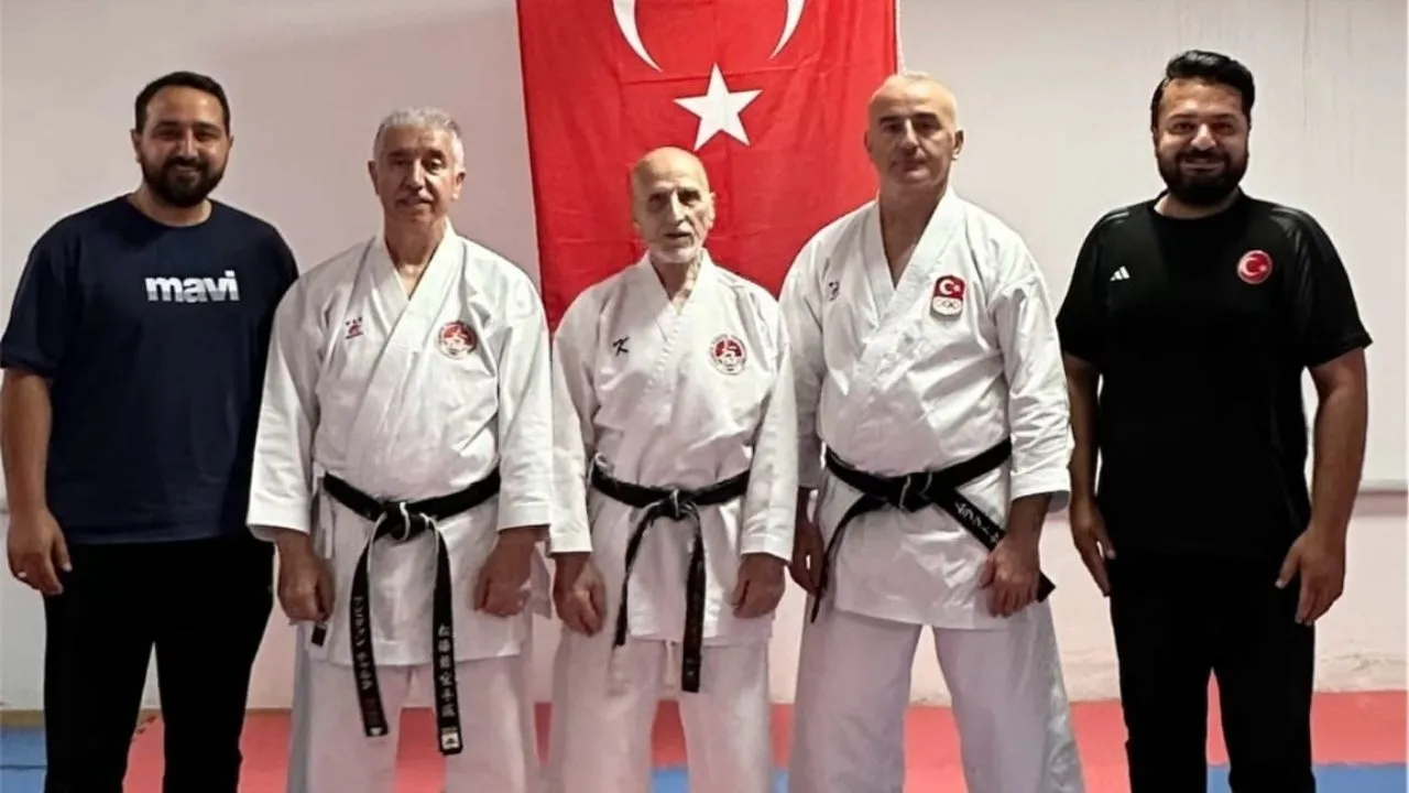 Karate camiası Adana’da buluştu