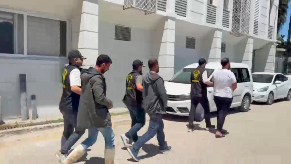 Adana ve Mersin’de sahte polis çetesine operasyon