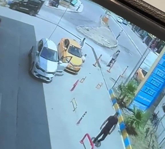 Adana’da yol verme kavgası kanlı bitti